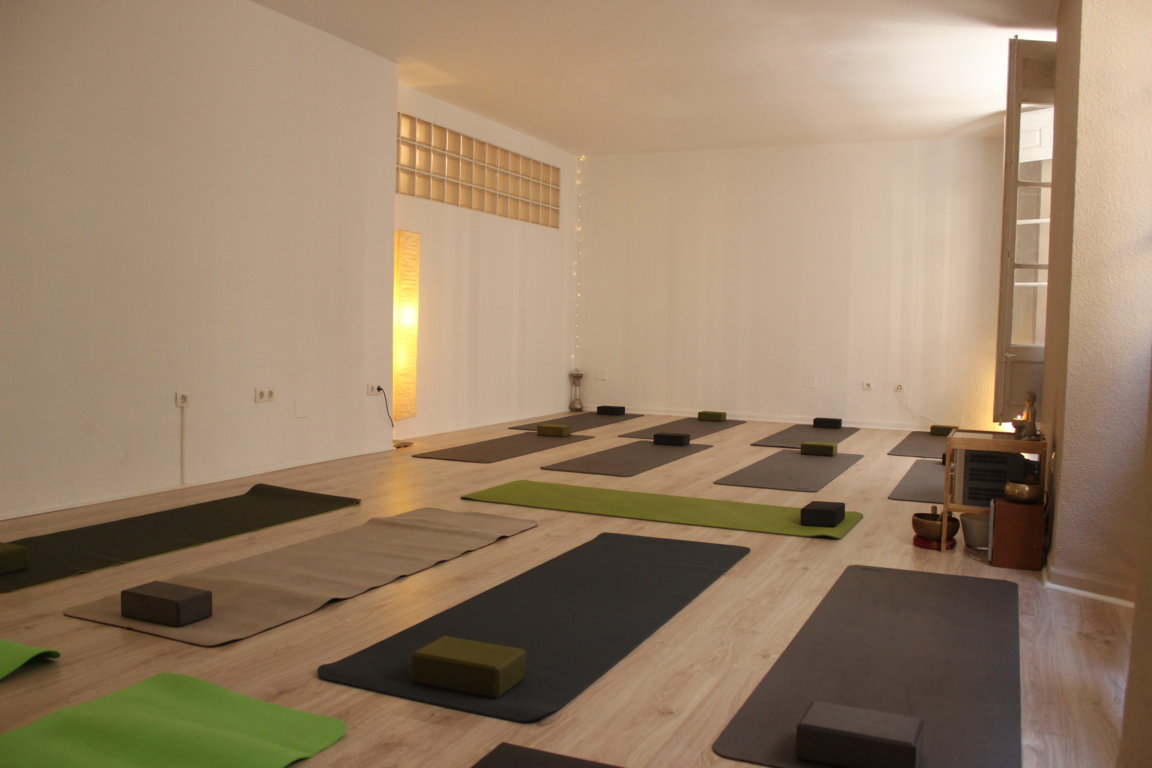 Sala Surya-Aditi (Efecto Yoga Málaga)